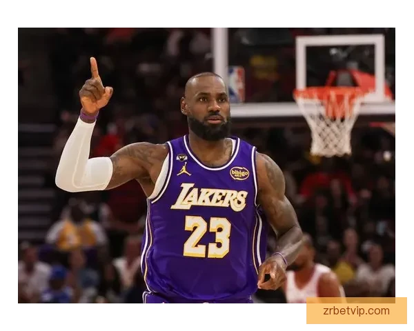 詹姆斯难以超越的十大纪录盘点入选最佳阵容次数居首