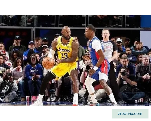 詹金斯关键时刻爆发助球队取胜湖人创生涯新高