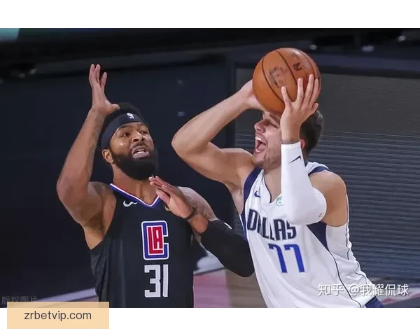 成为小卡队友既是挑战也可能让人彻底迷上他思维方式